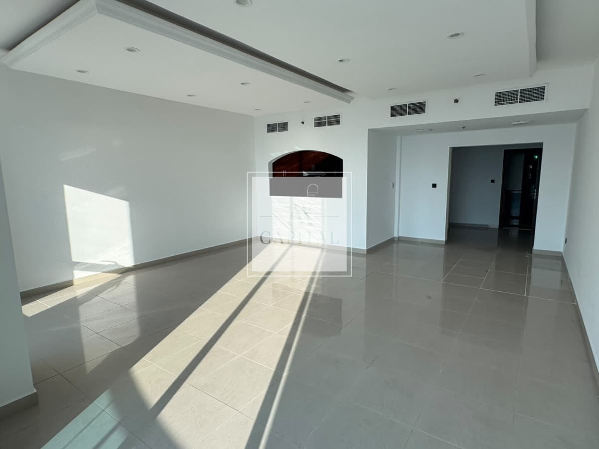 Family Apartment | Huge Layout | Ready to move - 2