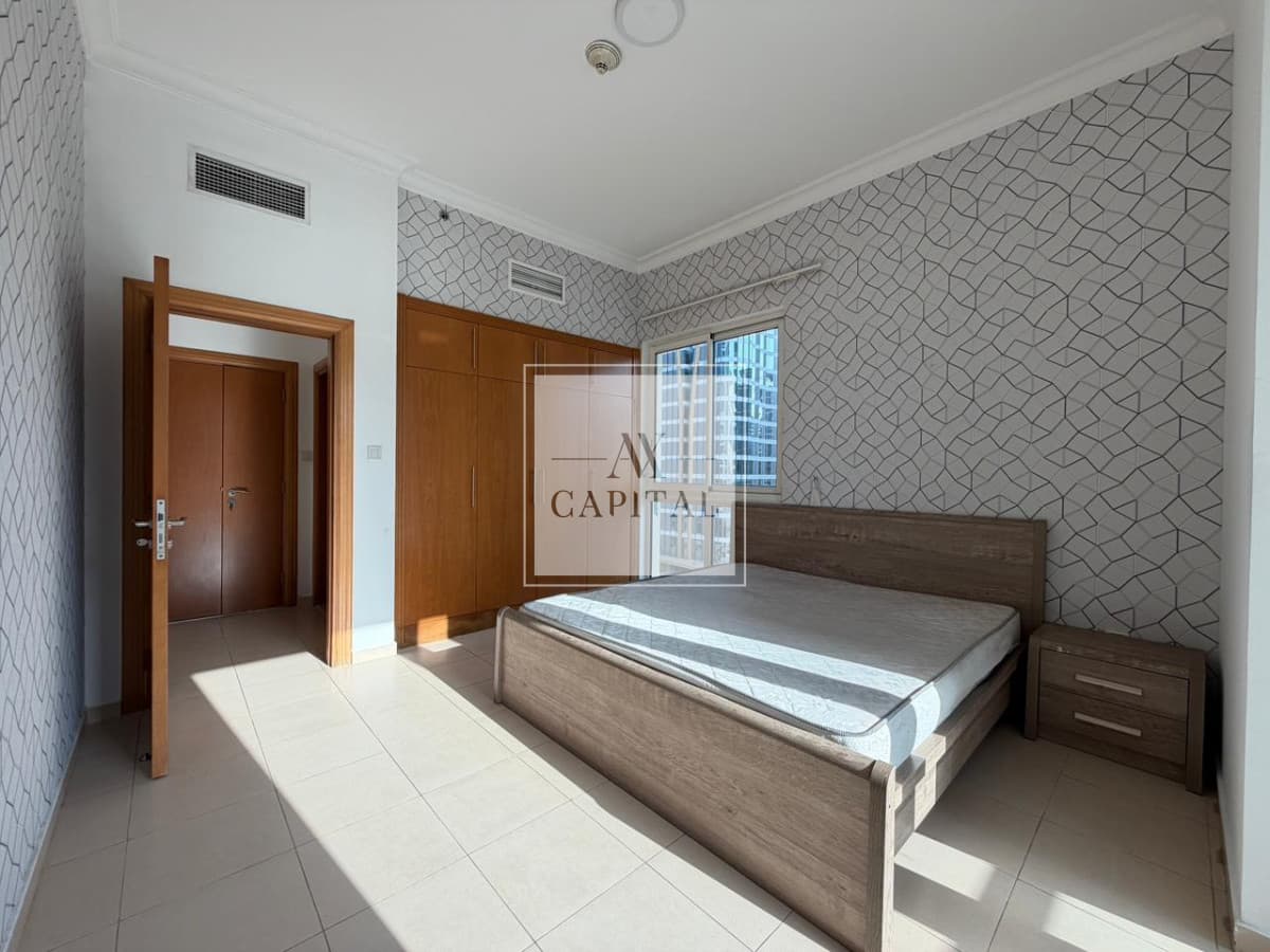 Prime Business Bay Location | Furnished | Balcony - 1