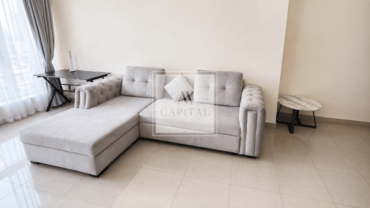 Freehold | Prime Location | Metro | Tram