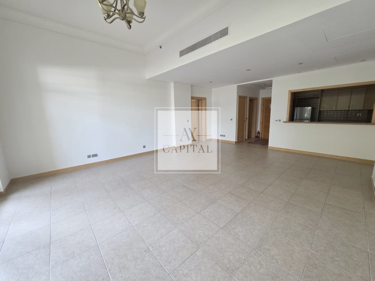 Huge 1 bedroom apartrment in Shoreline - 3