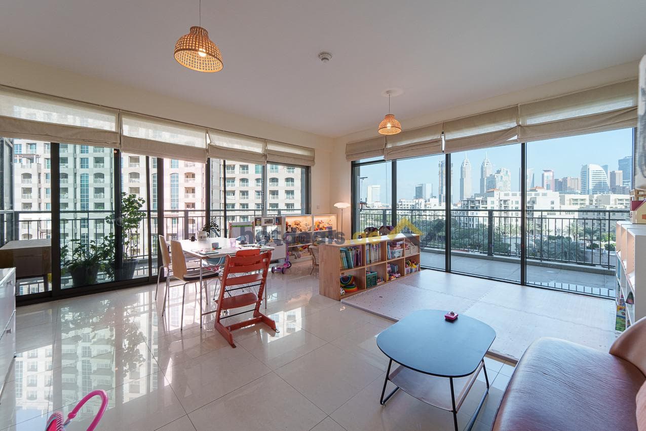 Canal And Golf View| Maid Room| 2 Covered Parking