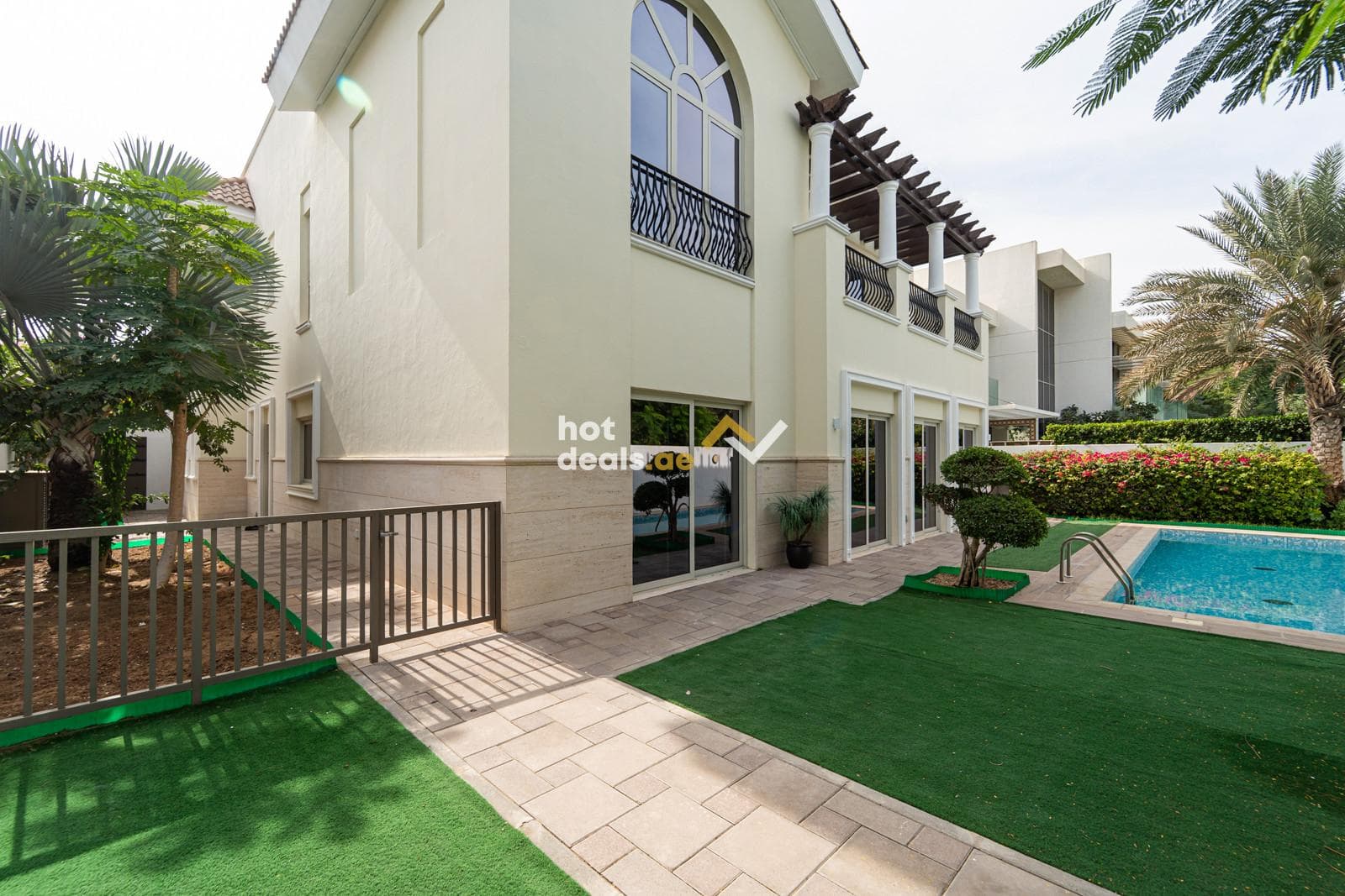 Close to Lagoon & Park | Private Pool | Vacant