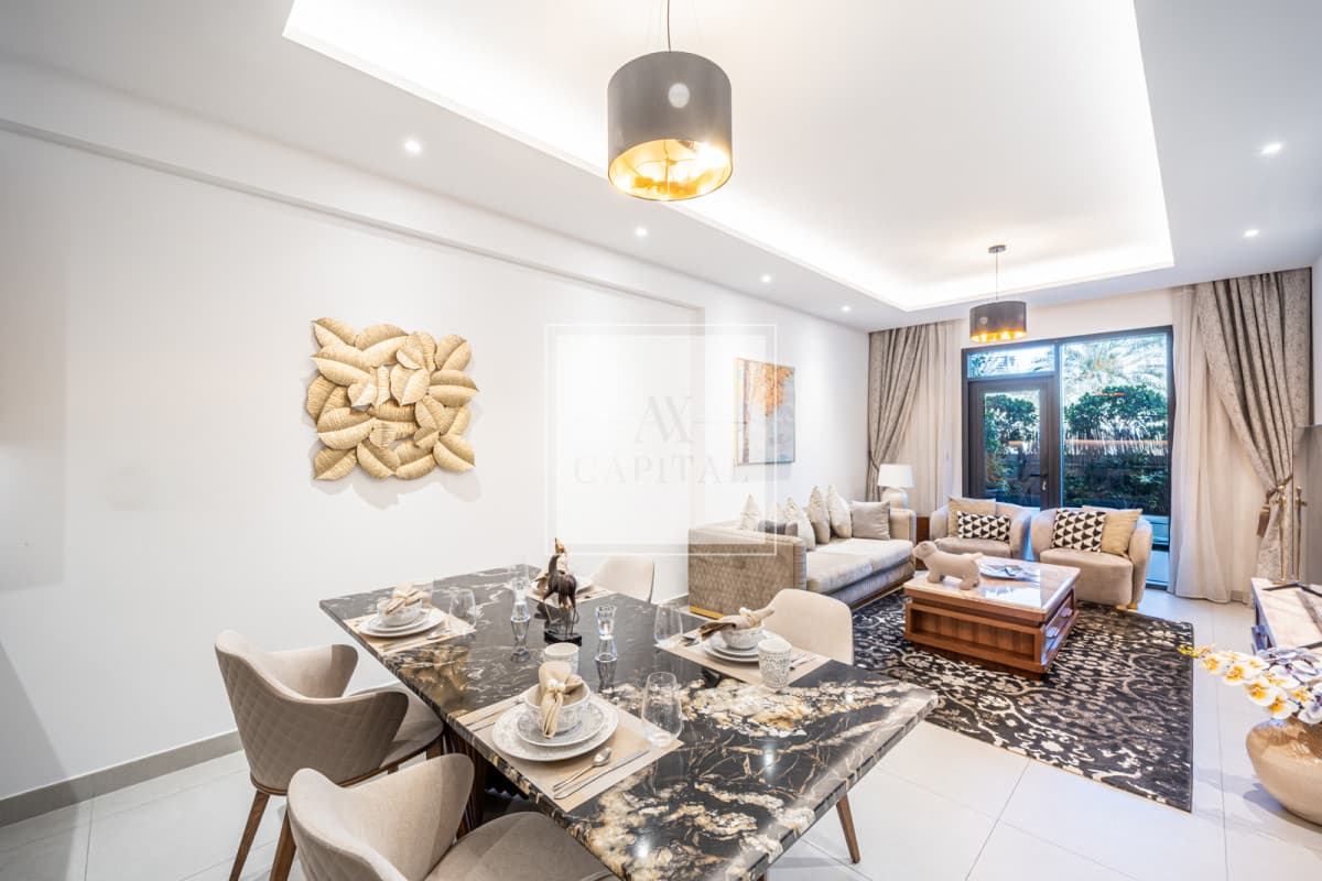 Spacious 1 BR | Bills Included | Luxurious