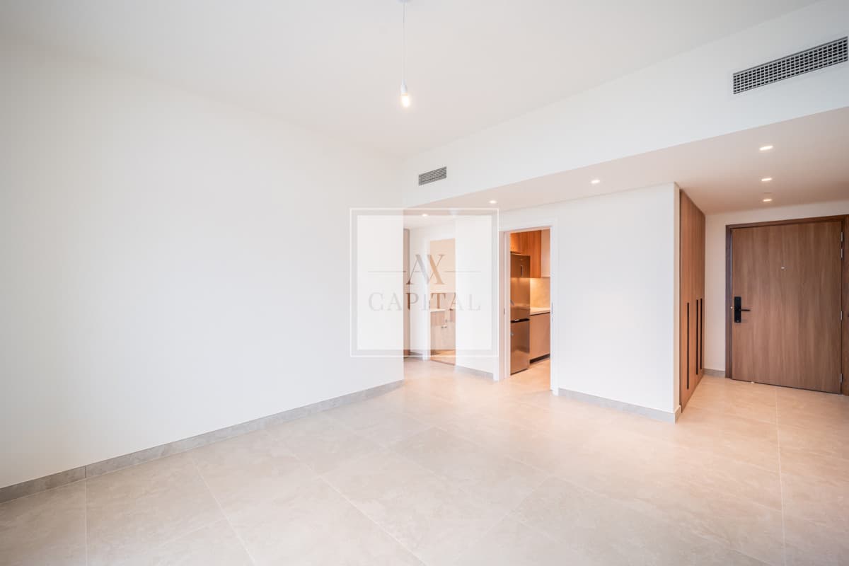 Spacious 2BR for Rent | Flexible Cheques | Bright