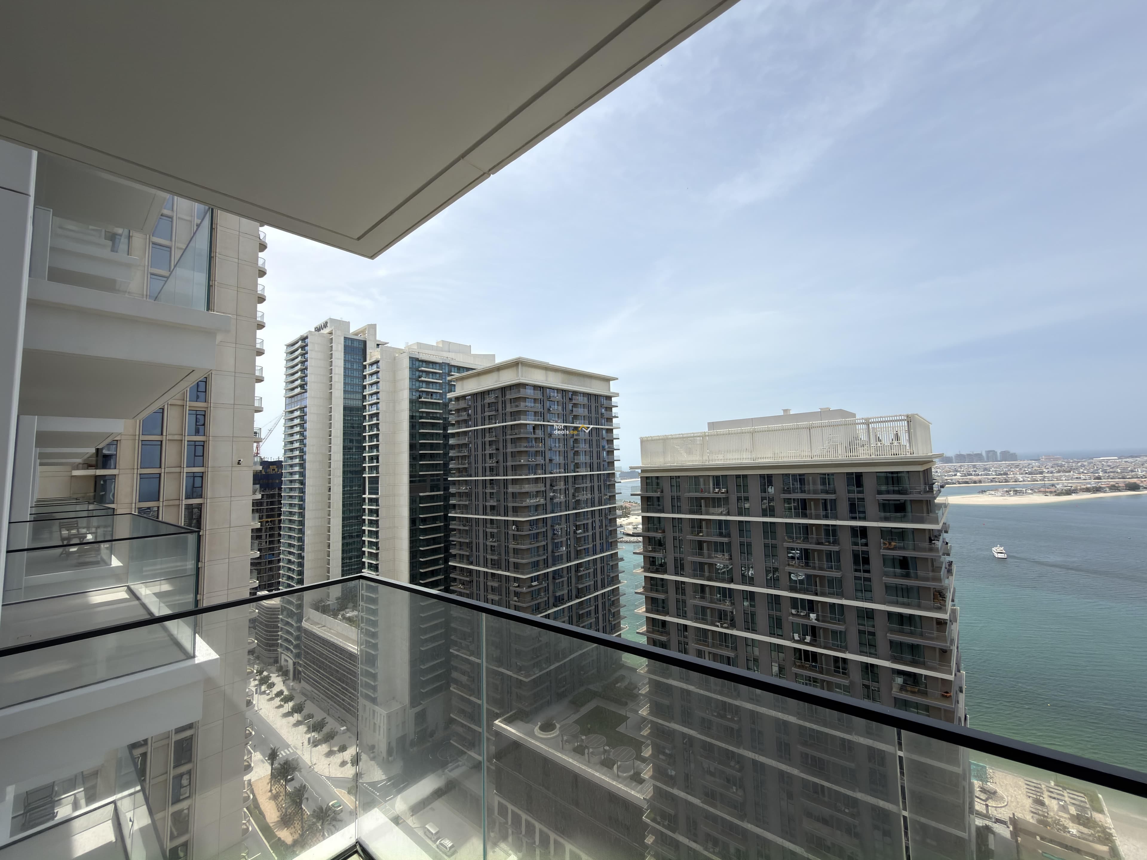 Apartment |Beach Mansion Tower 1 | Prime Location