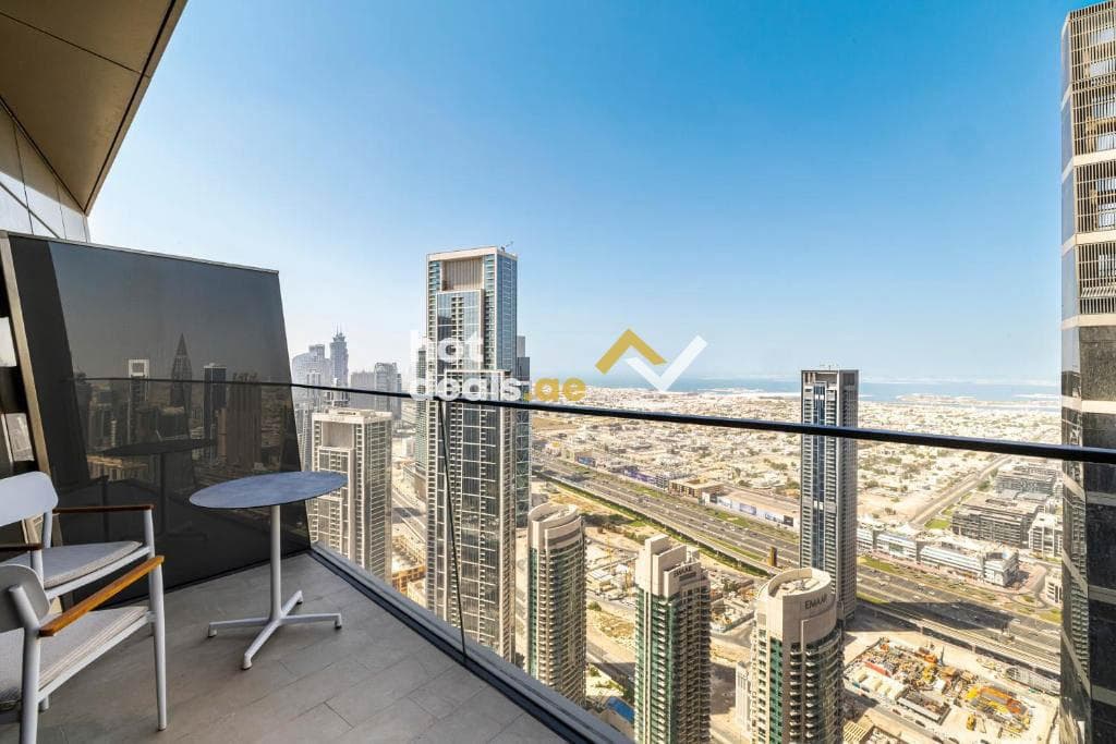 Sea and city view | High floor| Balcony