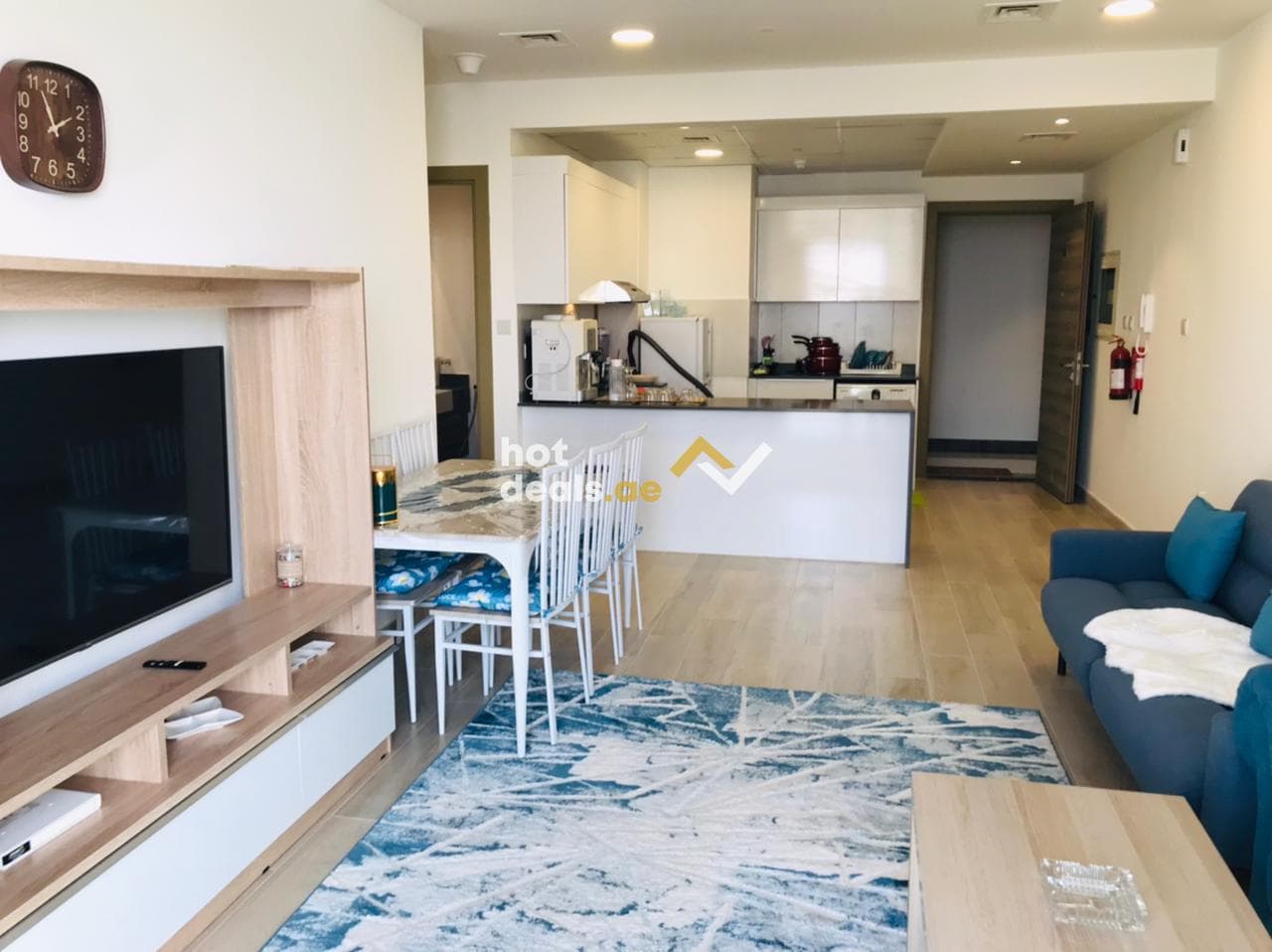 Large layout | unobstructed view | high floor