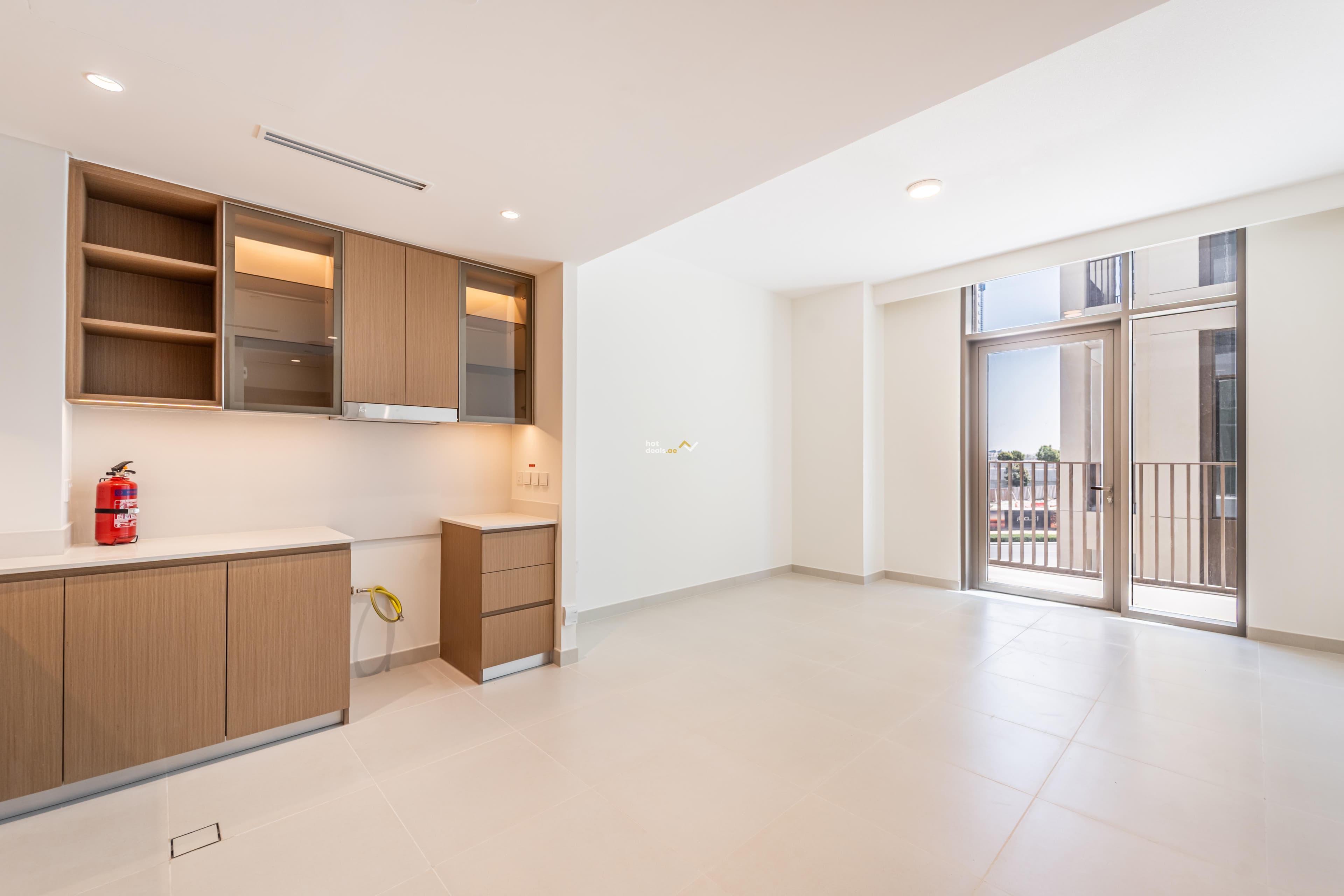 Rent | Brand New | Lower Floor | Balcony | Pool