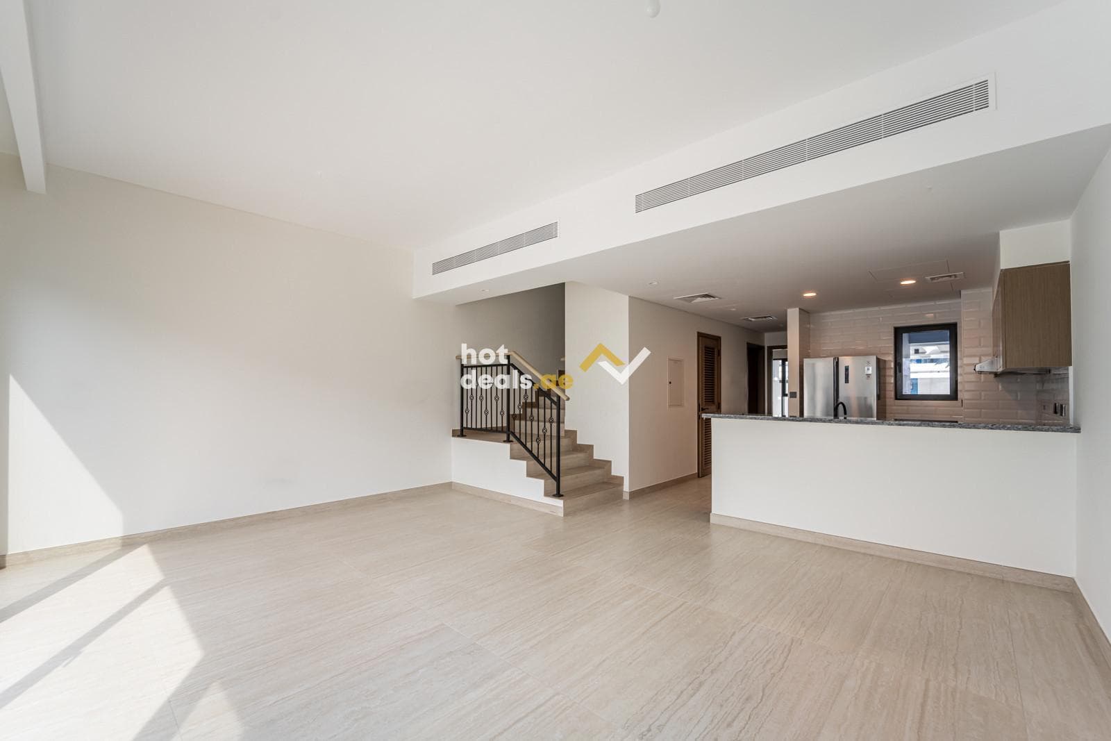 Brand new | Vacant | Close to amenities