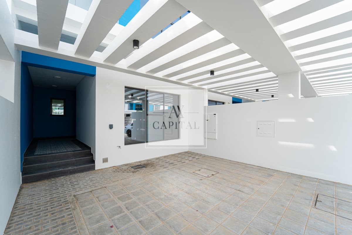 Brand new | Vacant | Close to amenities