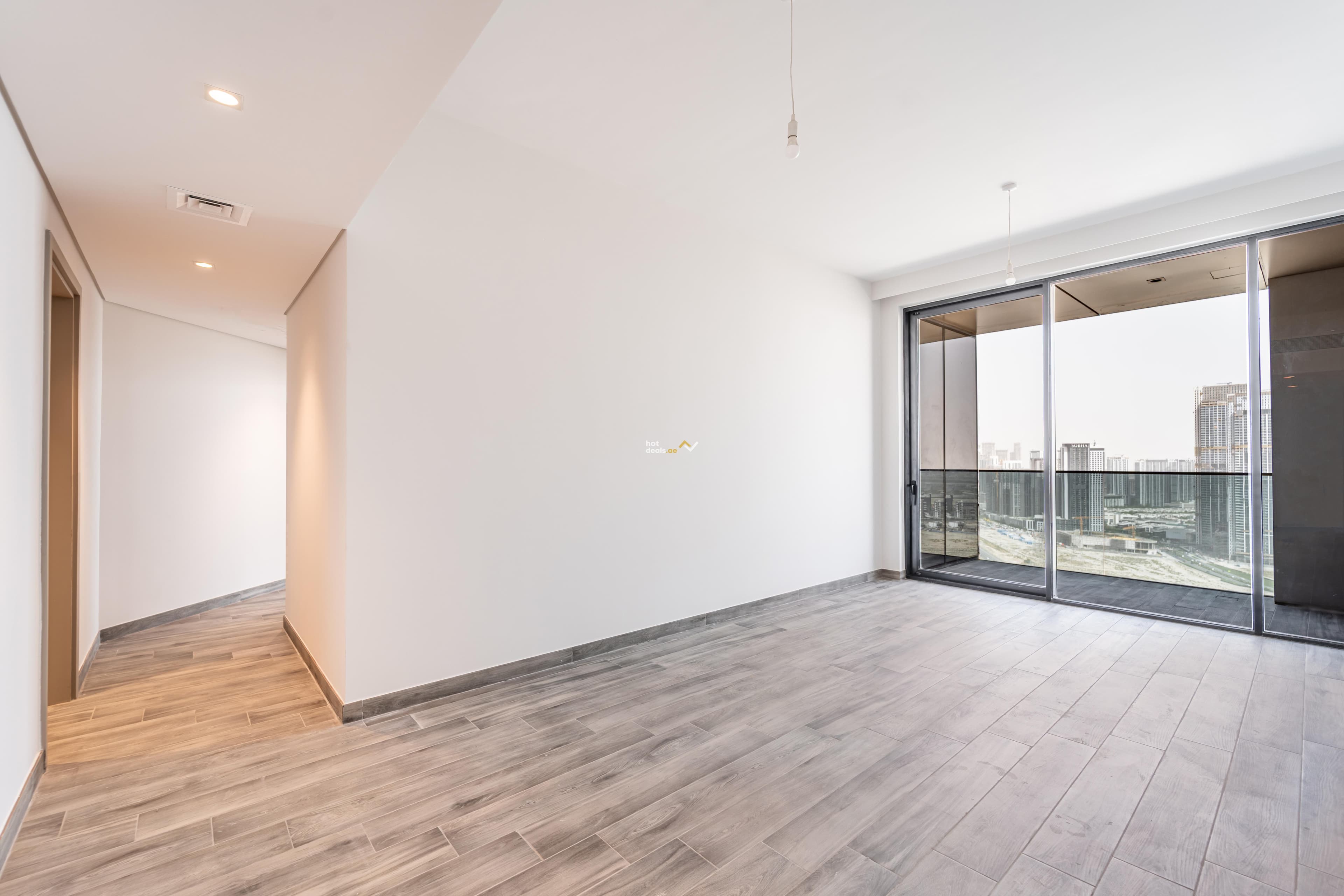 High Floor Living | Corner Unit | Canal View