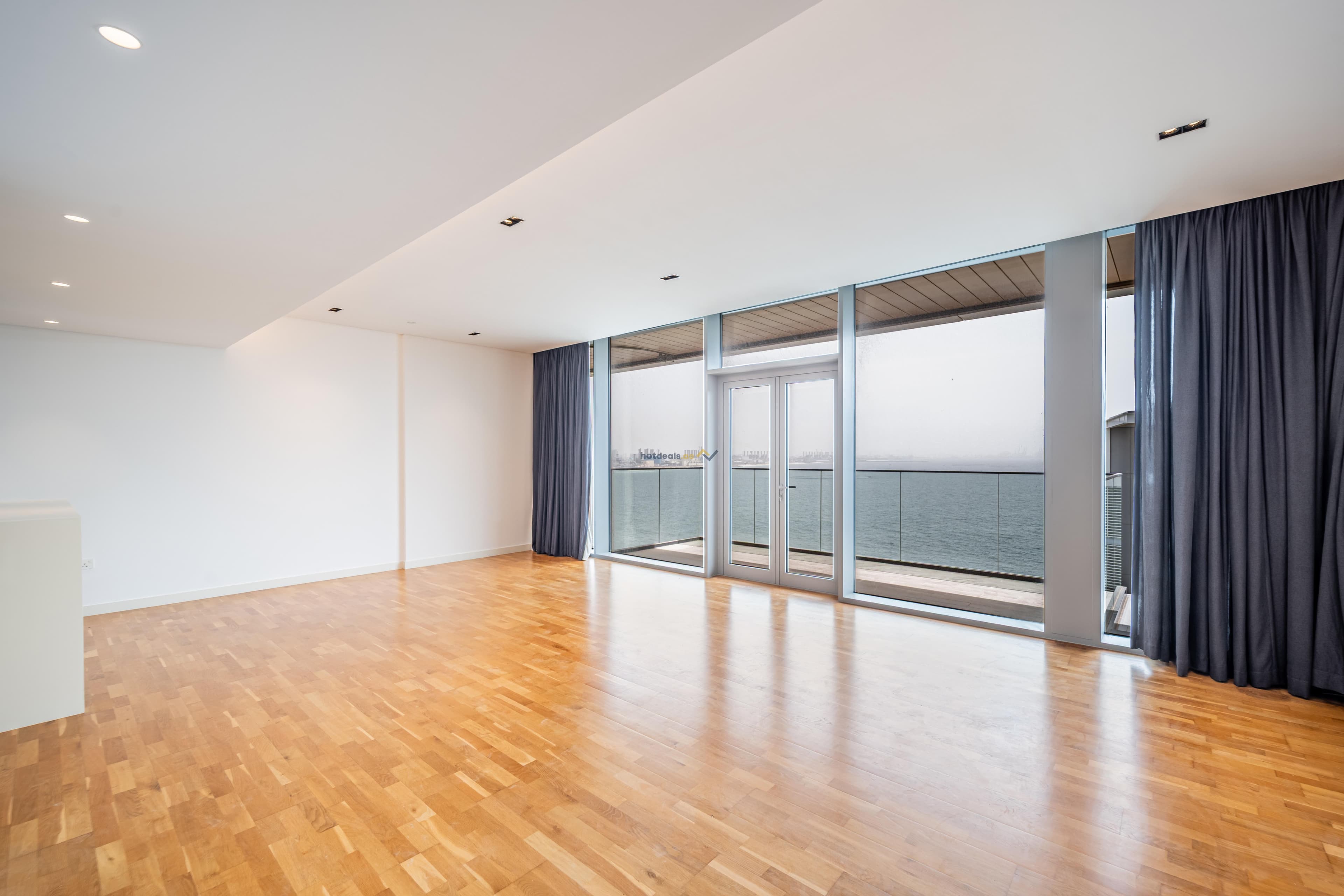 Great Layout | Spacious | Full Sea View