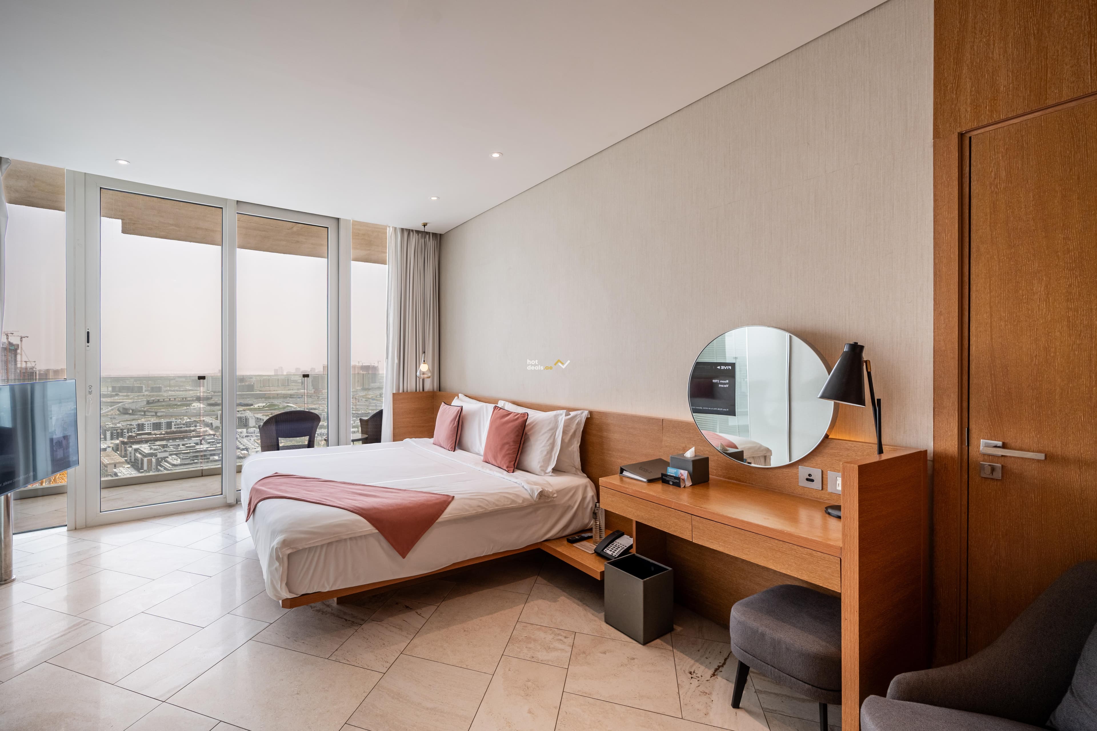 FIVE Star l Studio l High Floor l HIGH ROI