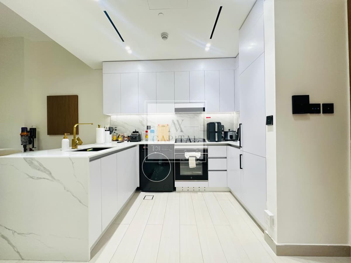 FURNISHED | READY TO MOVE | HIGHER FLOOR