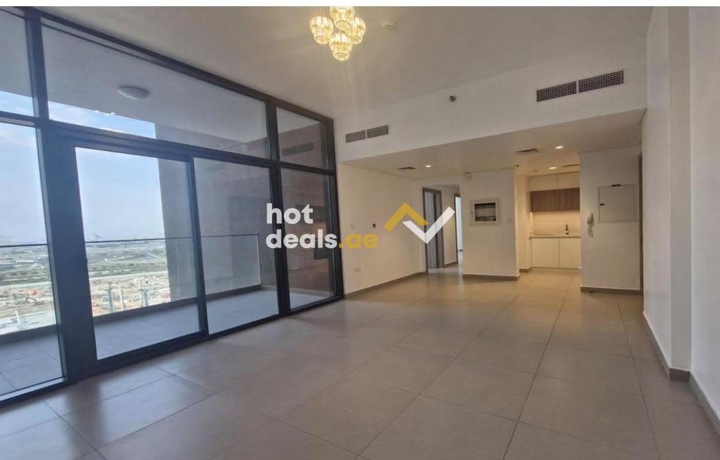 High floor | Close to Park | Unfurnished | Vacant