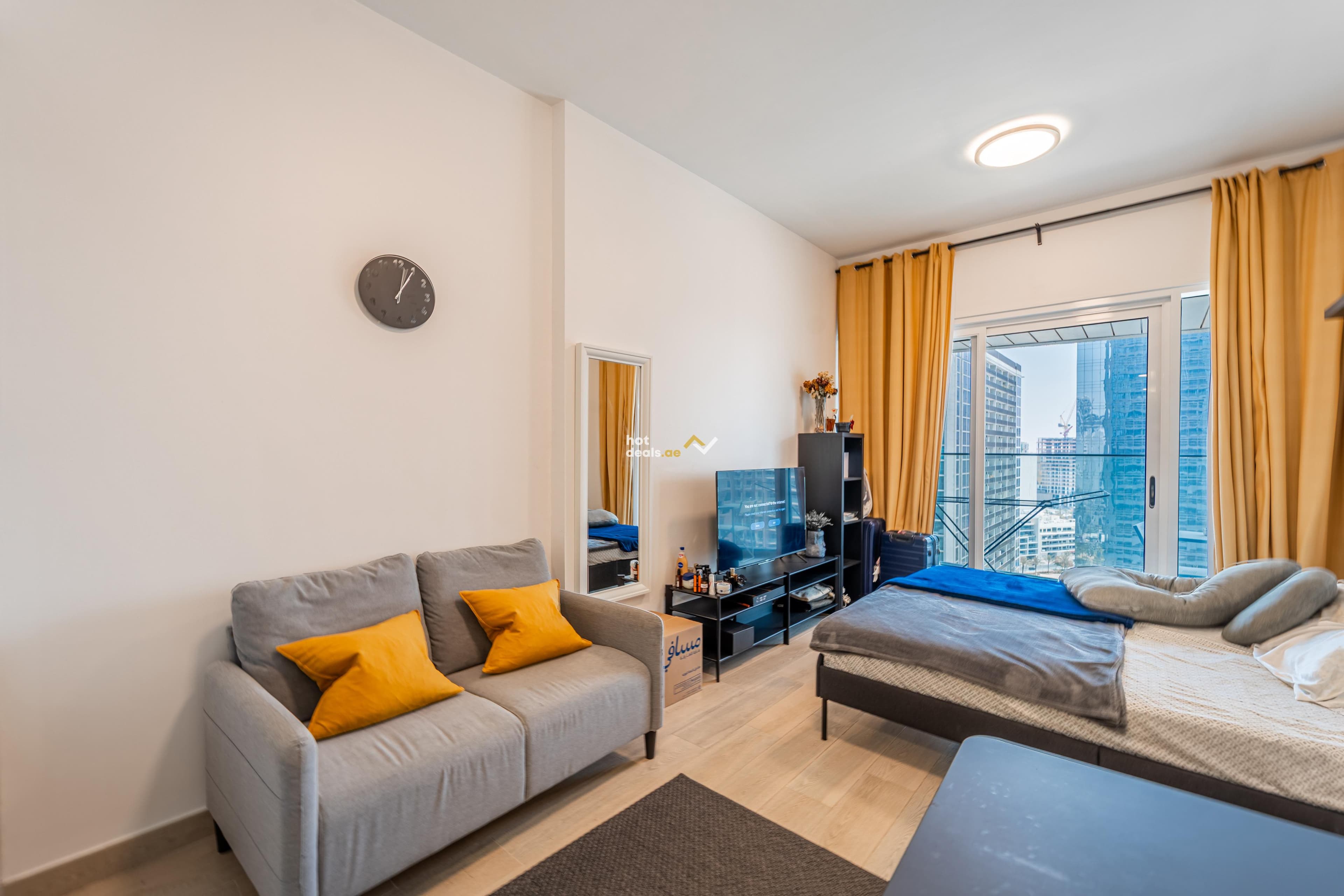 Multiple Cheques | Fully Furnished | Stunning View