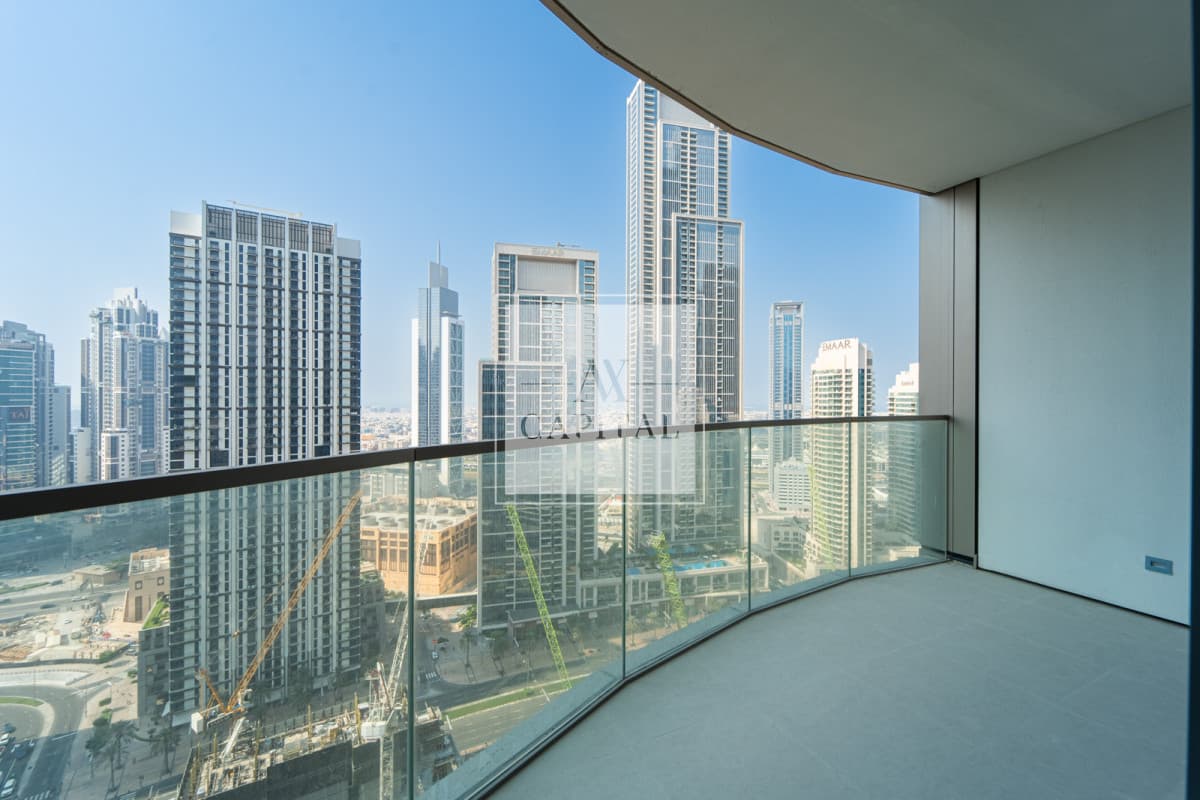 High Floor I Skyline Views I Ready to Move in