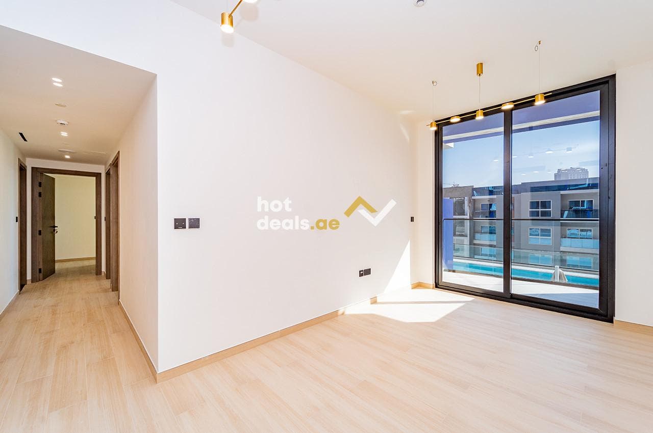 Pool View | Negotiable | Area Specialist