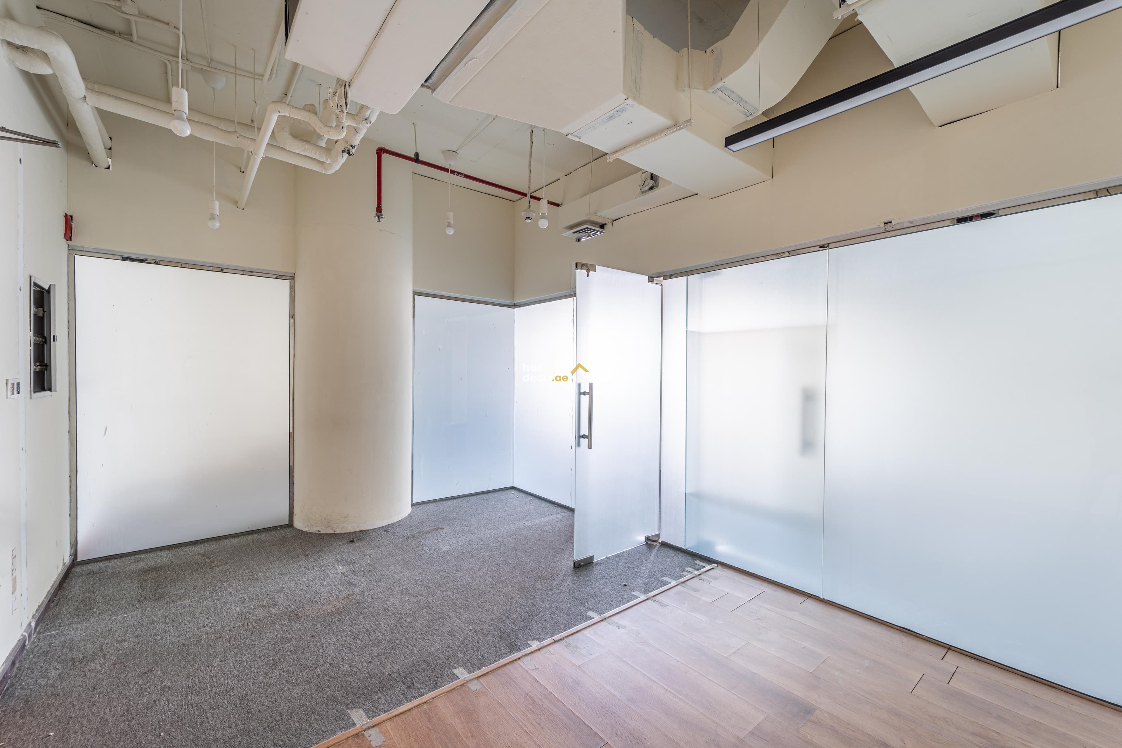 Fitted Office | High Floor | Canal Views | Parking