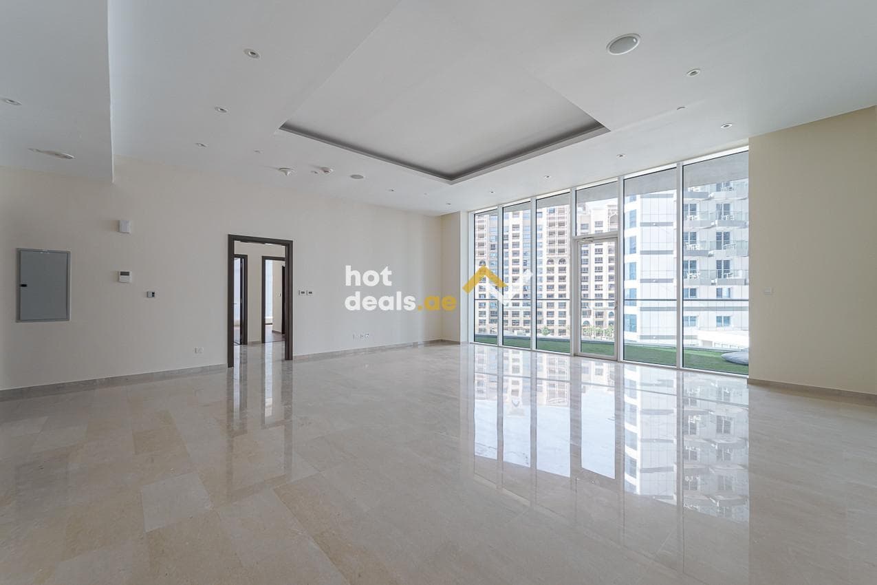 Spacious Layout | Vacant | Panoramic View