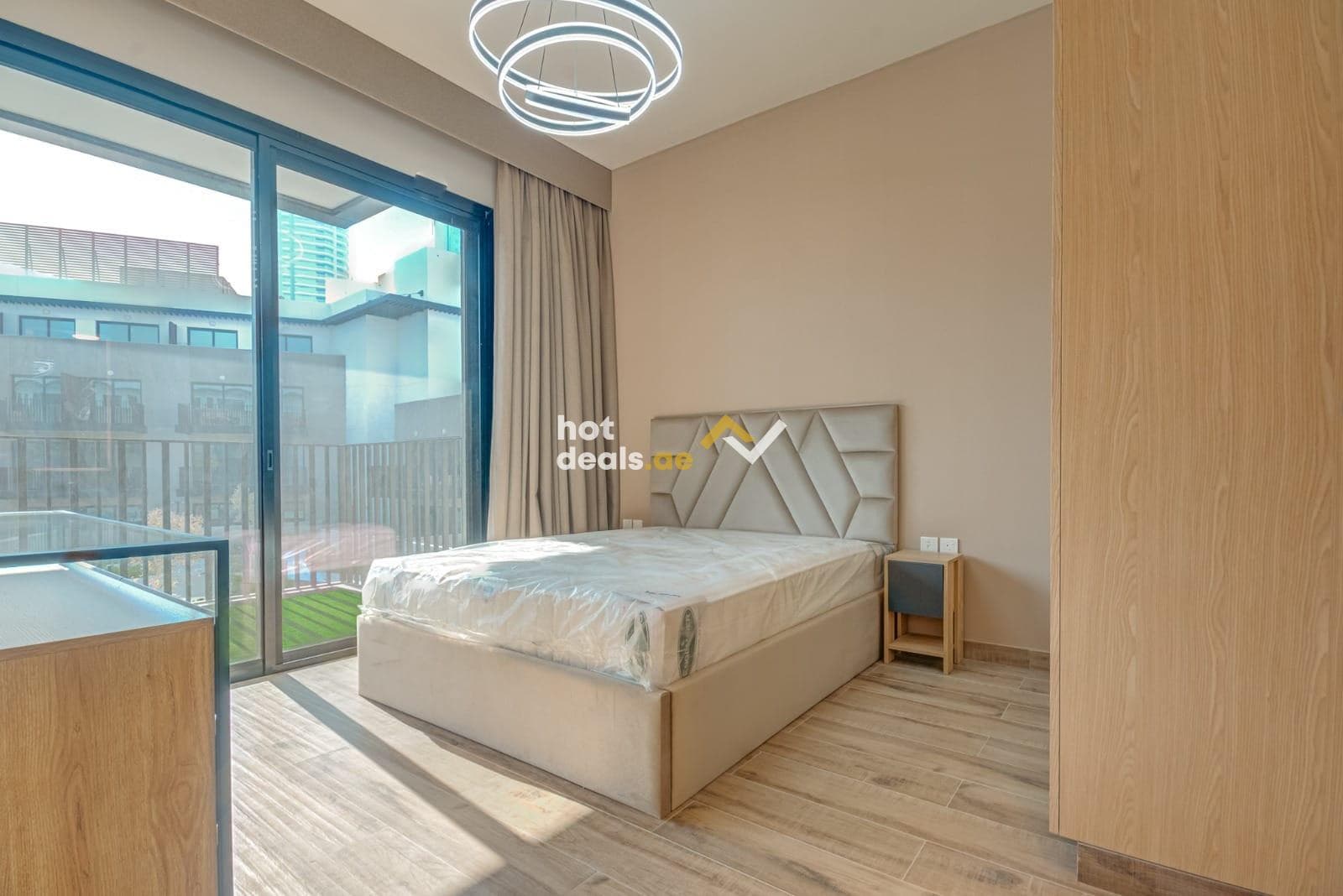 BOUTIQUE FURNISHING | VERY BRIGHT | MAIDS ROOM