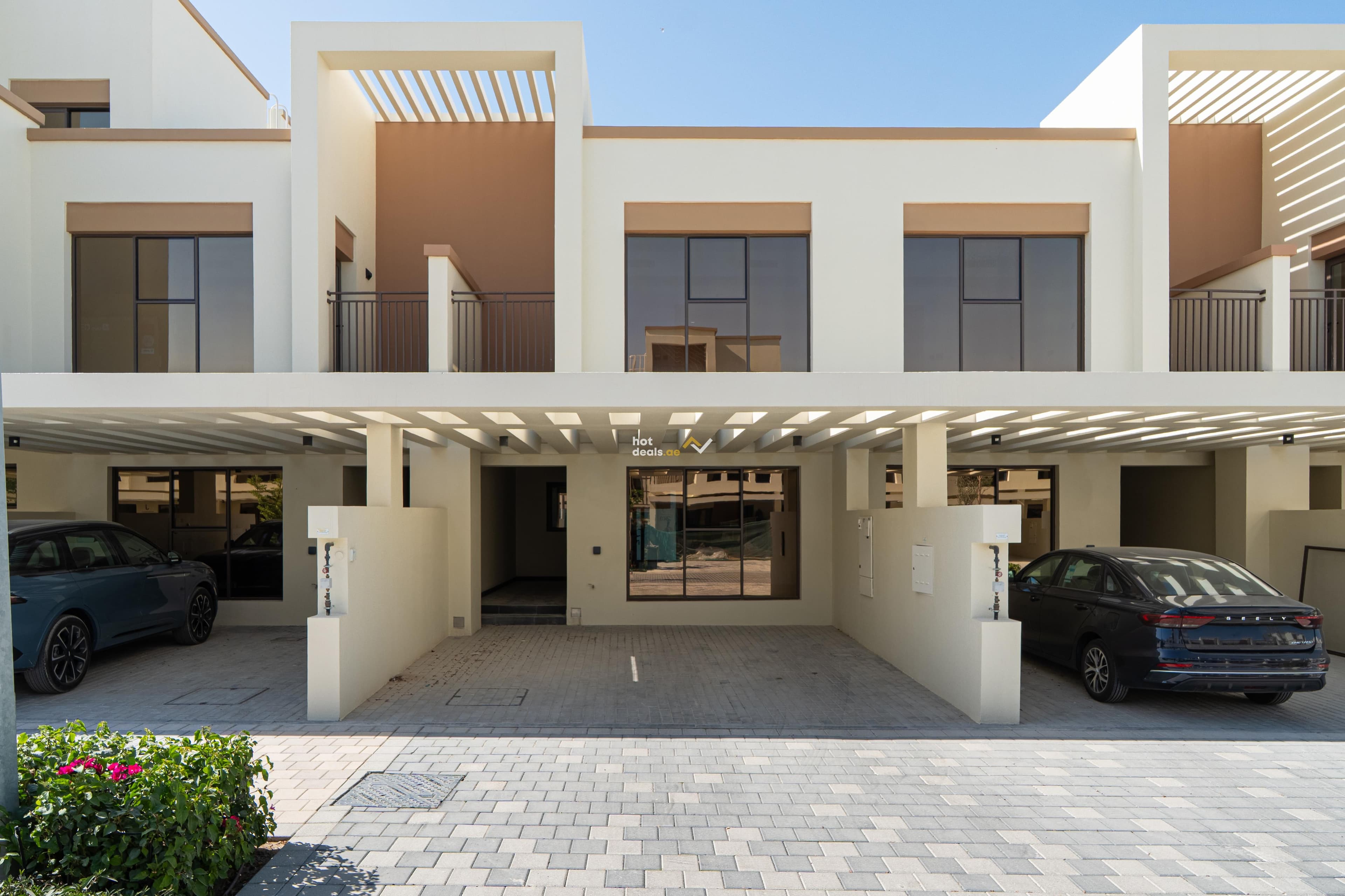 Motivated Seller | Single Row | Vastu compliant