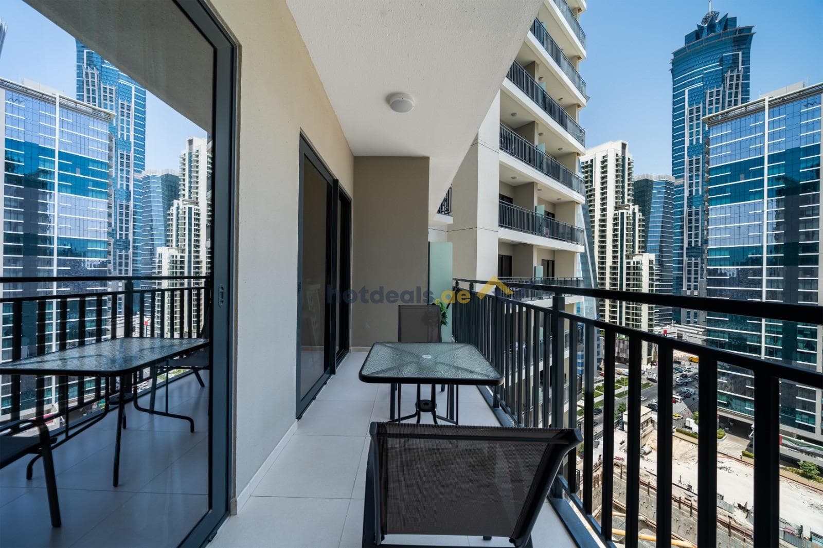 Fully Furnished | Ready to Move | Modern