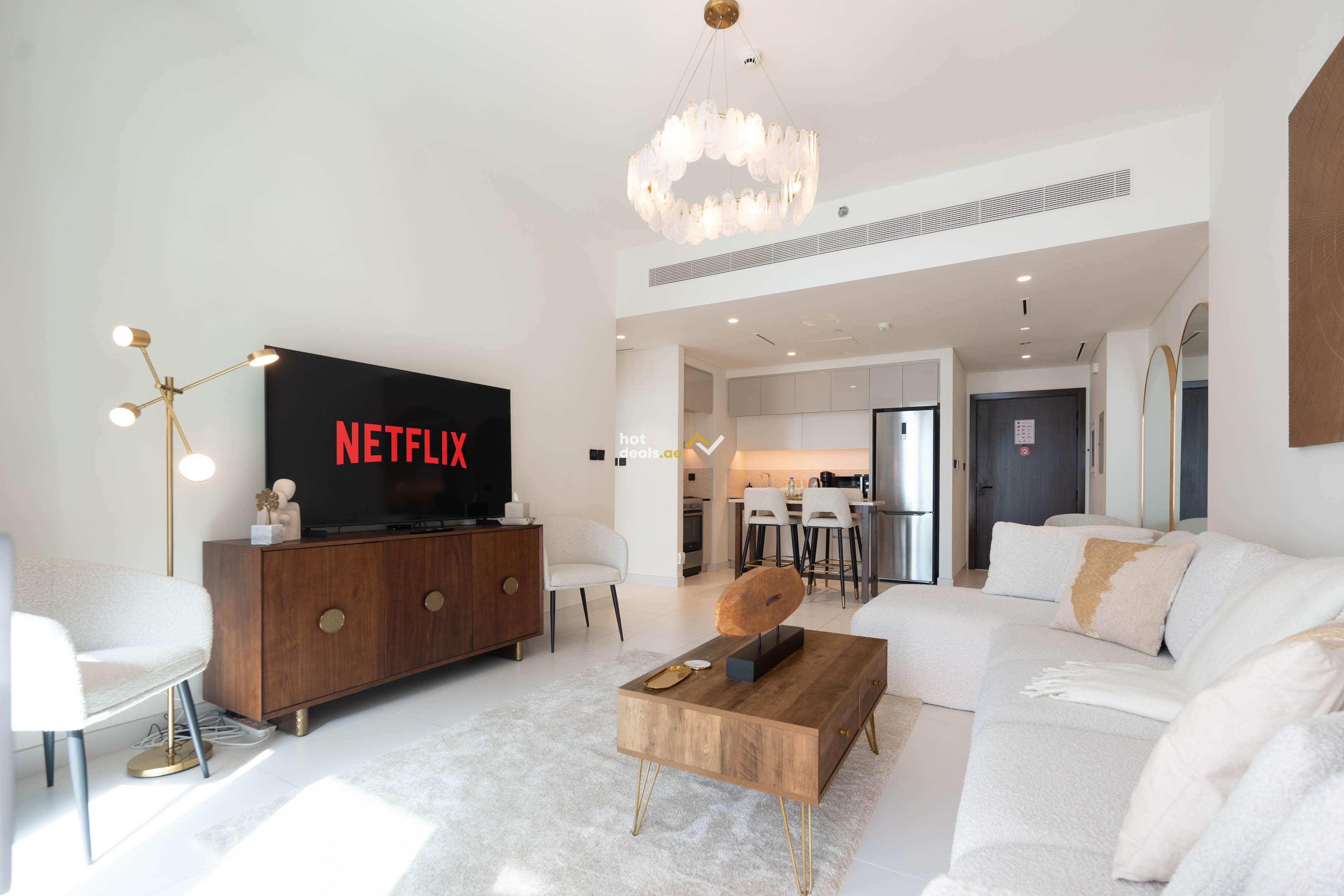 Luxurious 1BR | Fully Furnished | Panoramic views