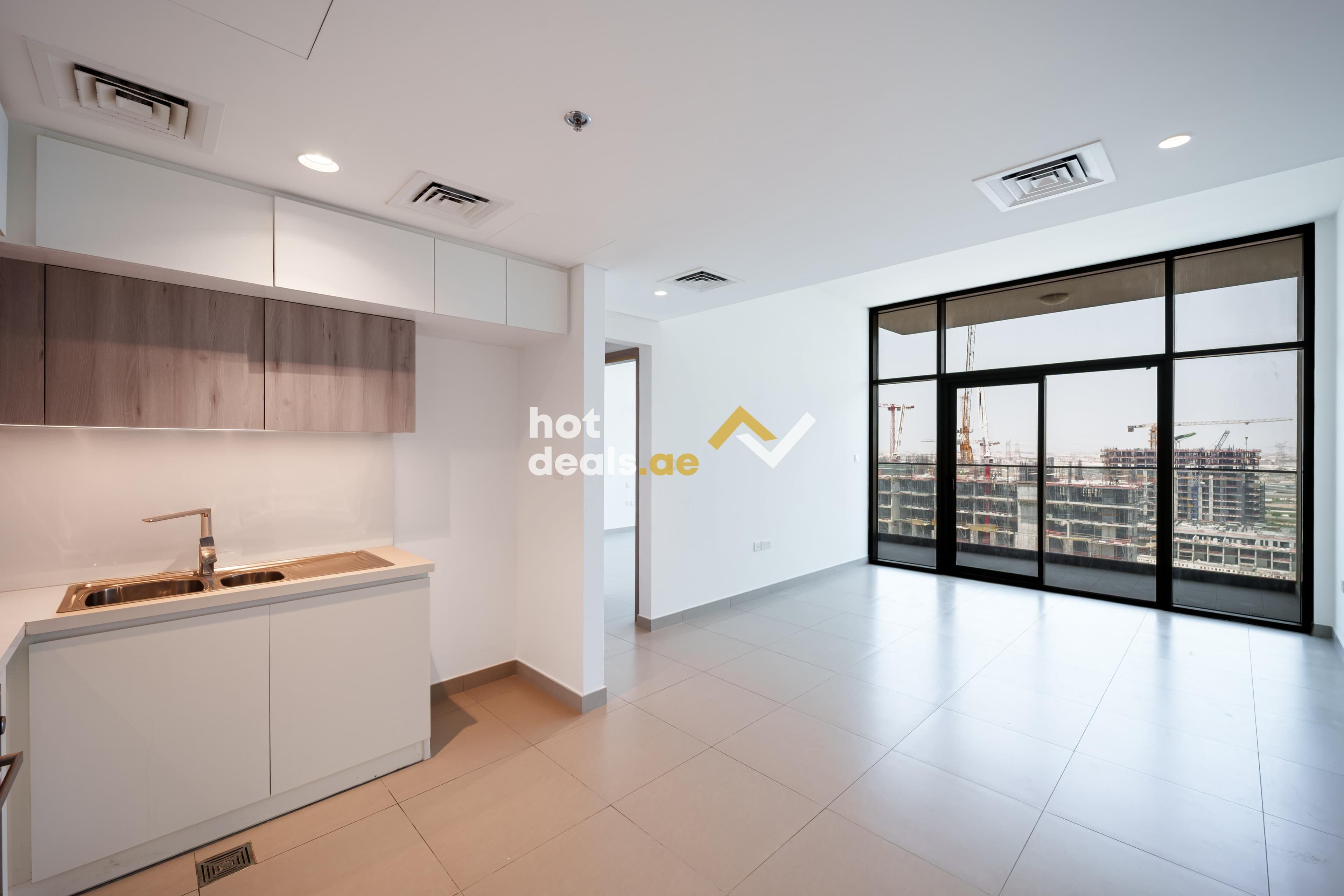 Mid floor l Close to Park l Unfurnished l Vacant