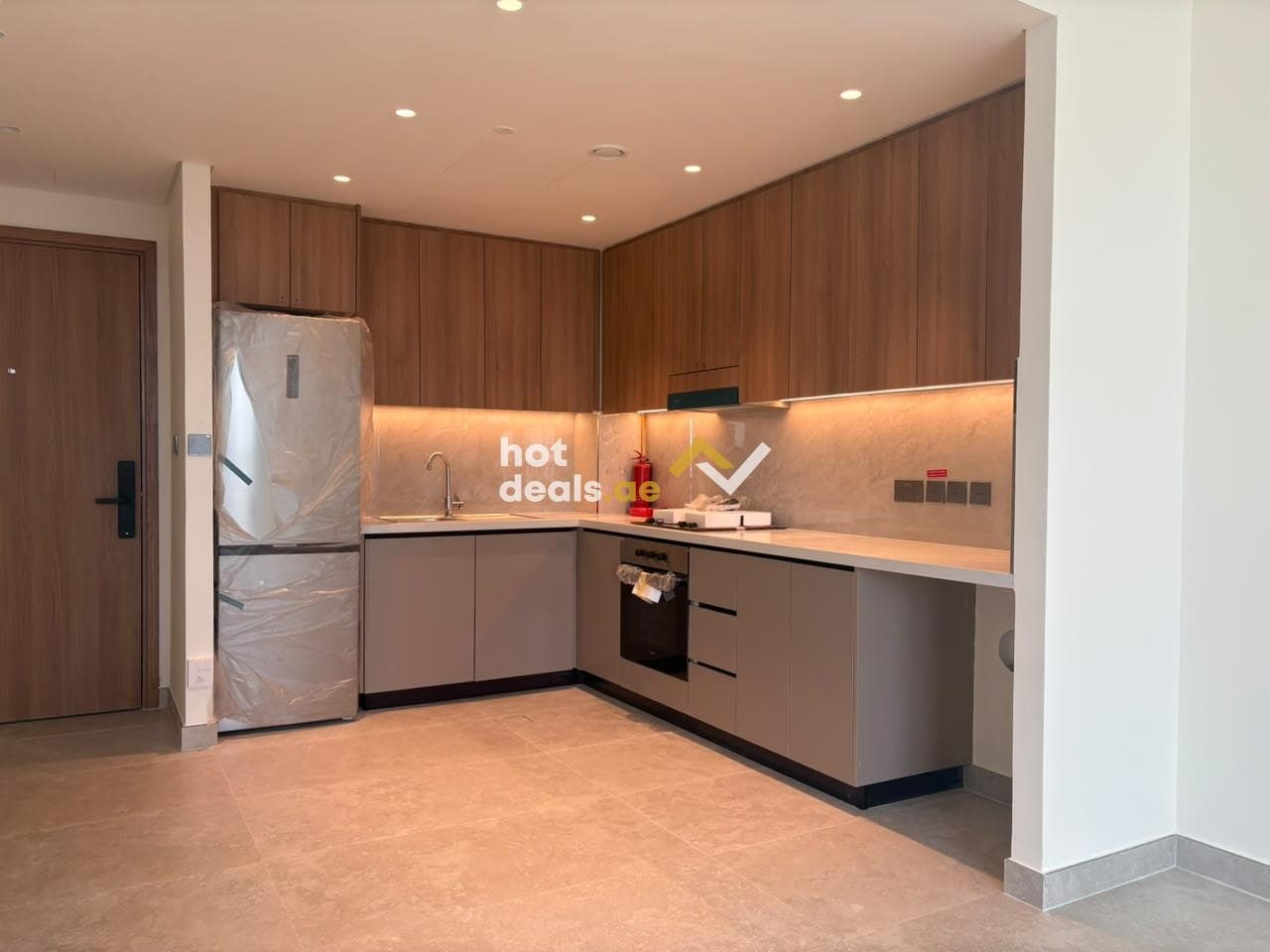 Marina View | open kitchen | High floor| brand new