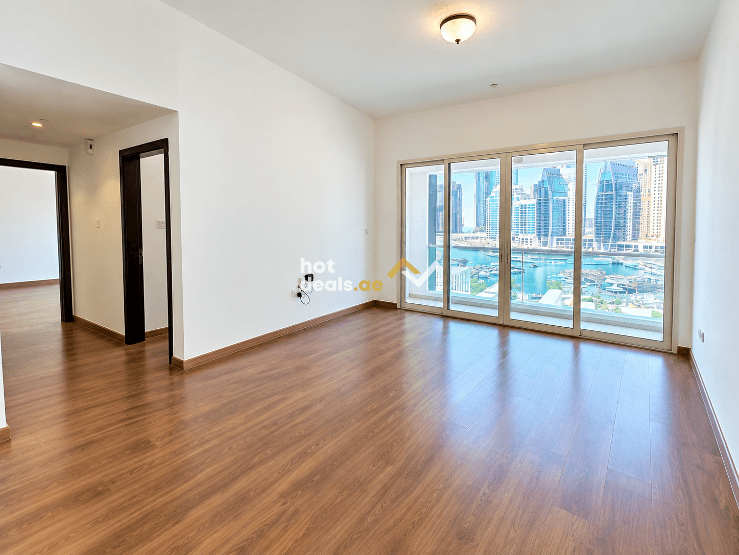 Family | Prime Location | Close to metro and tram