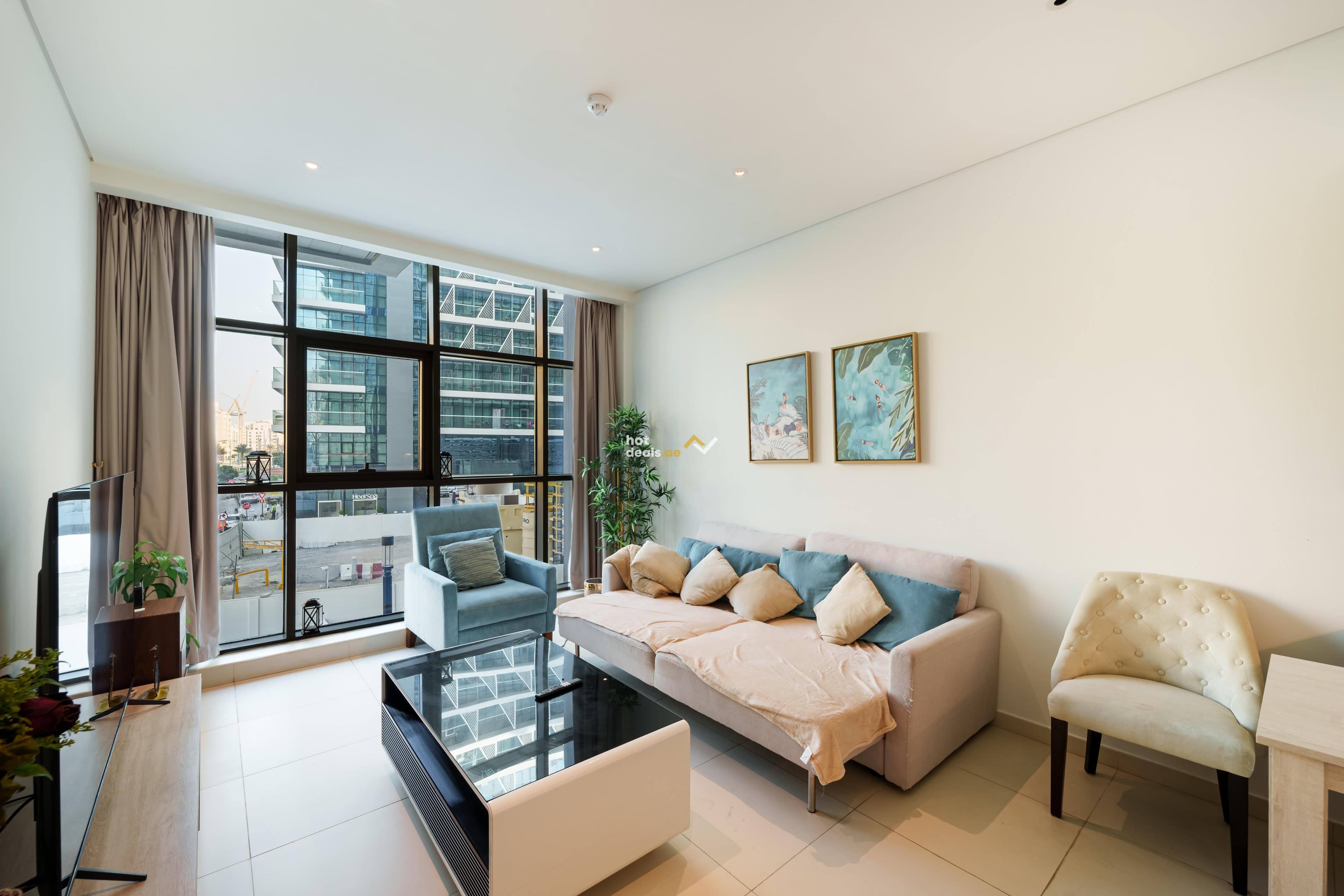 Luxury 1BHK | Ready To Move In | Fully Furnished