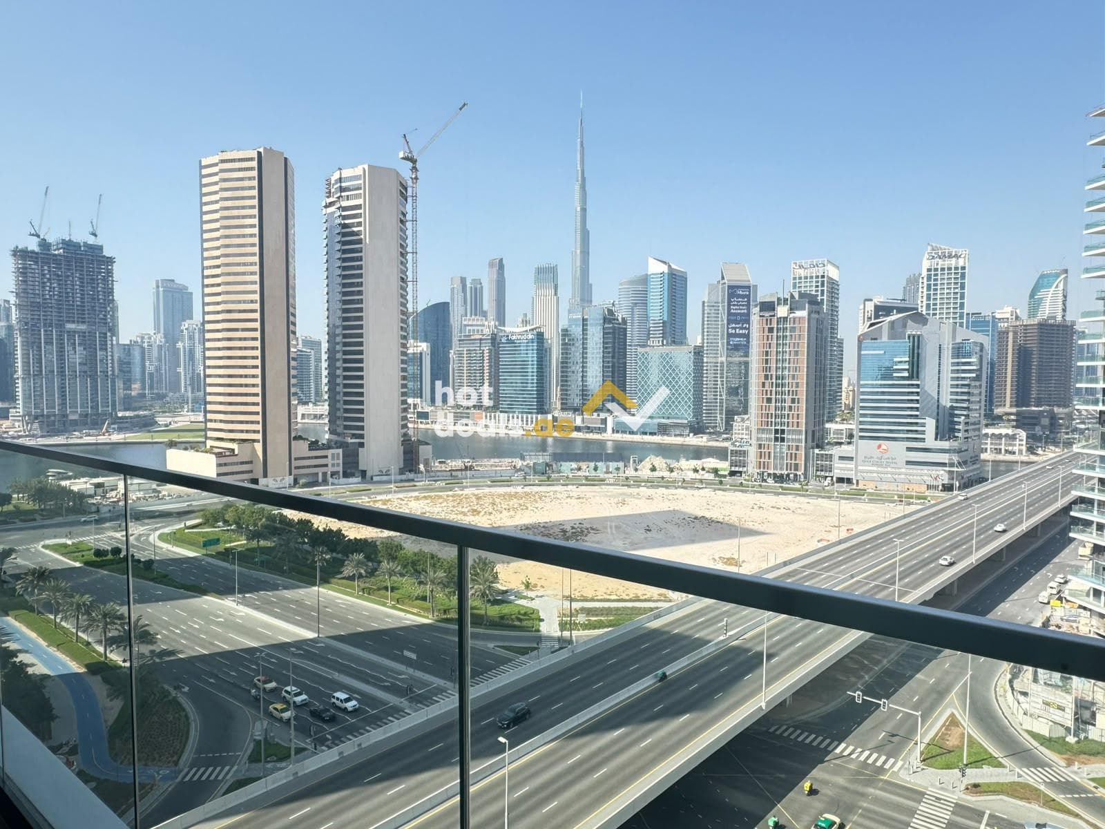 Burj Khalifa View | Spacious | Ready to Move