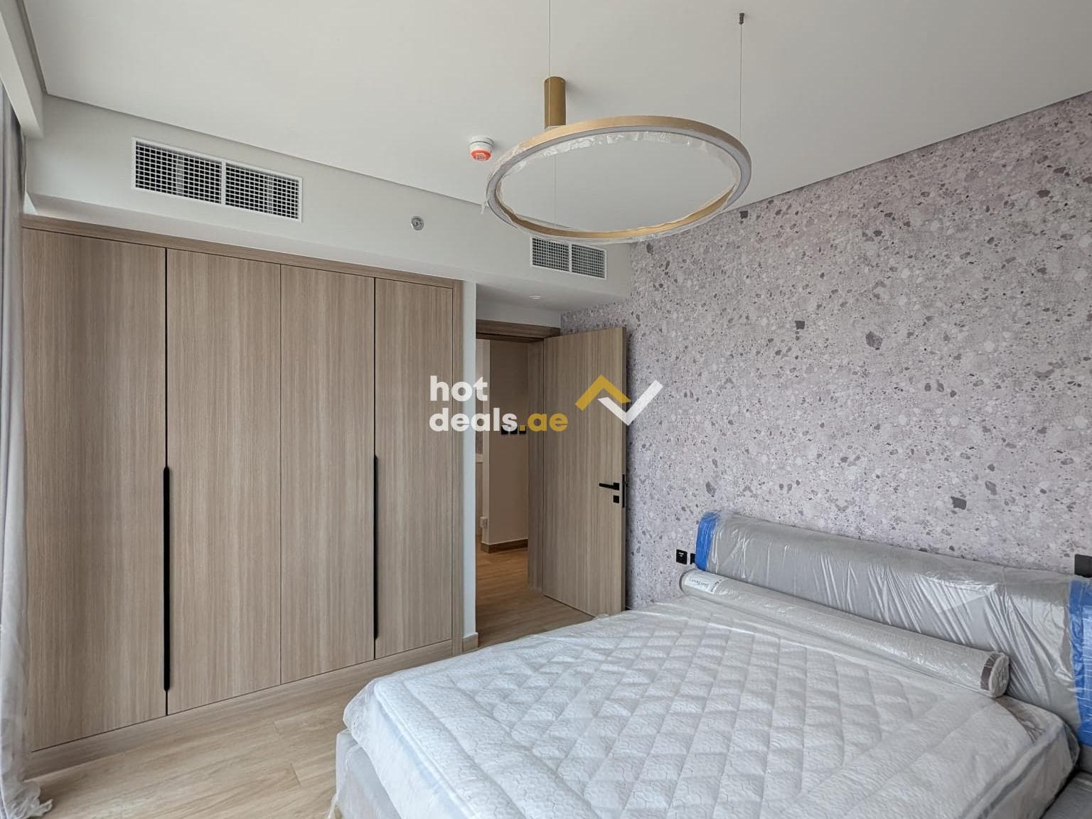 High Floor | Family | New | Near Park | School
