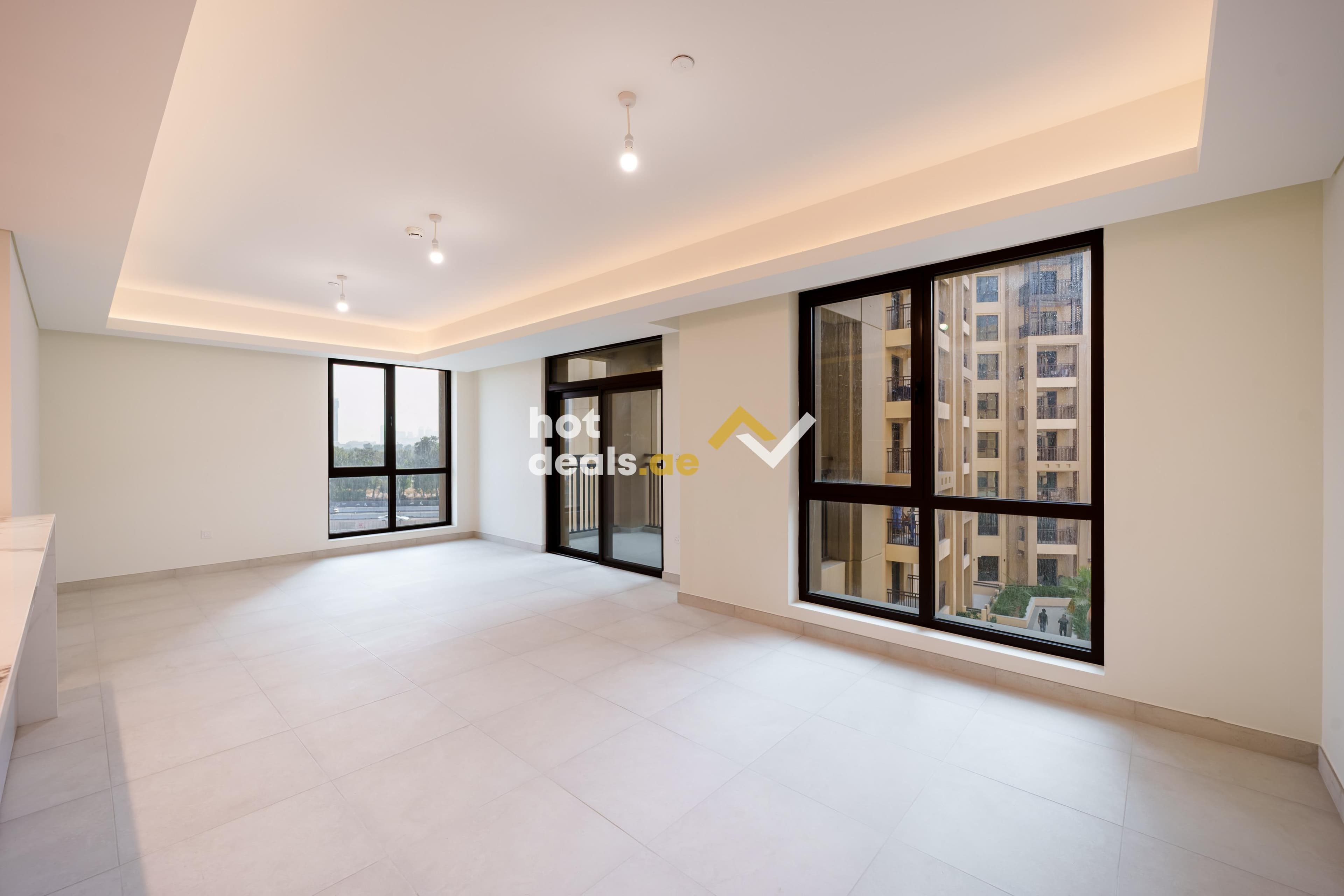 Spacious Layout | Vacant | Jumeirah Living