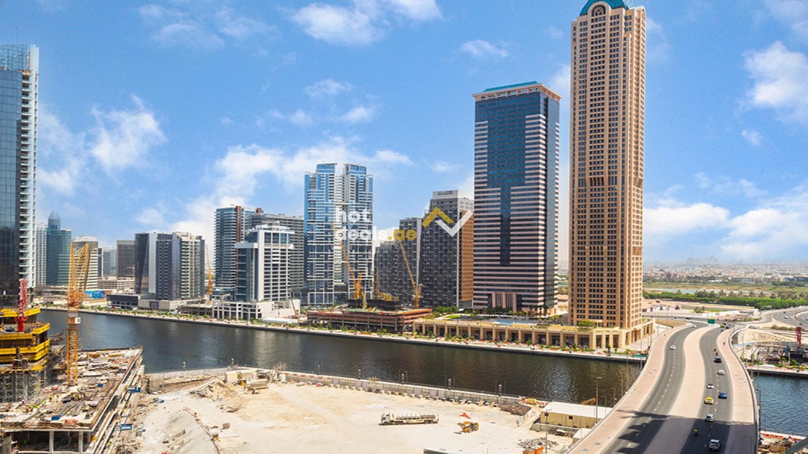 Mid Floor 1BR | Prime Location | Canal View