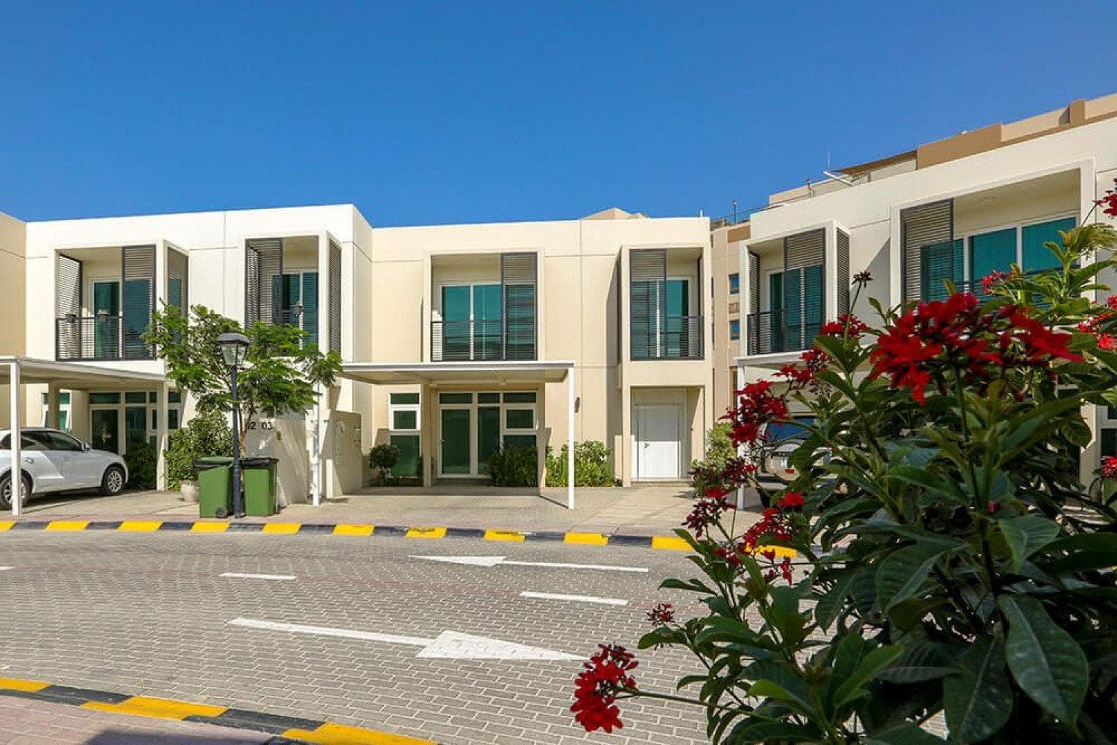 Emirates Oasis Villas