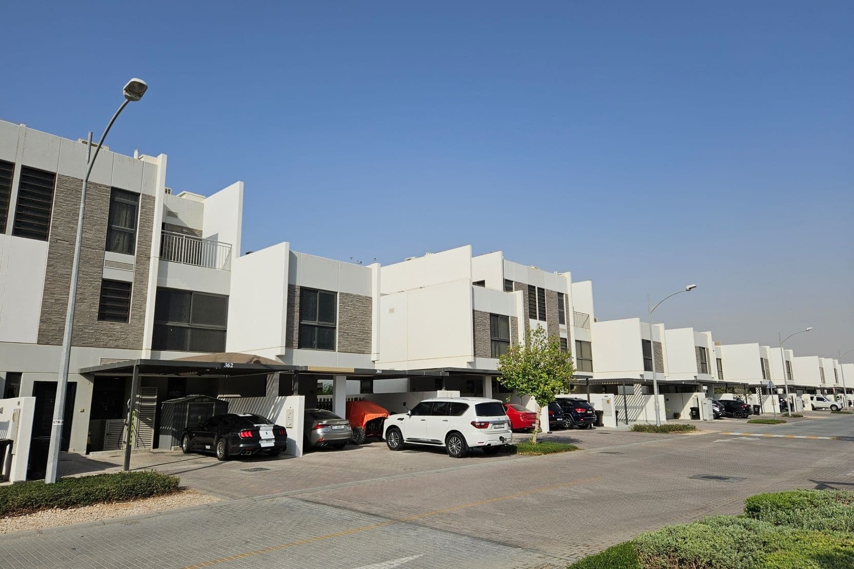 Aster Villa