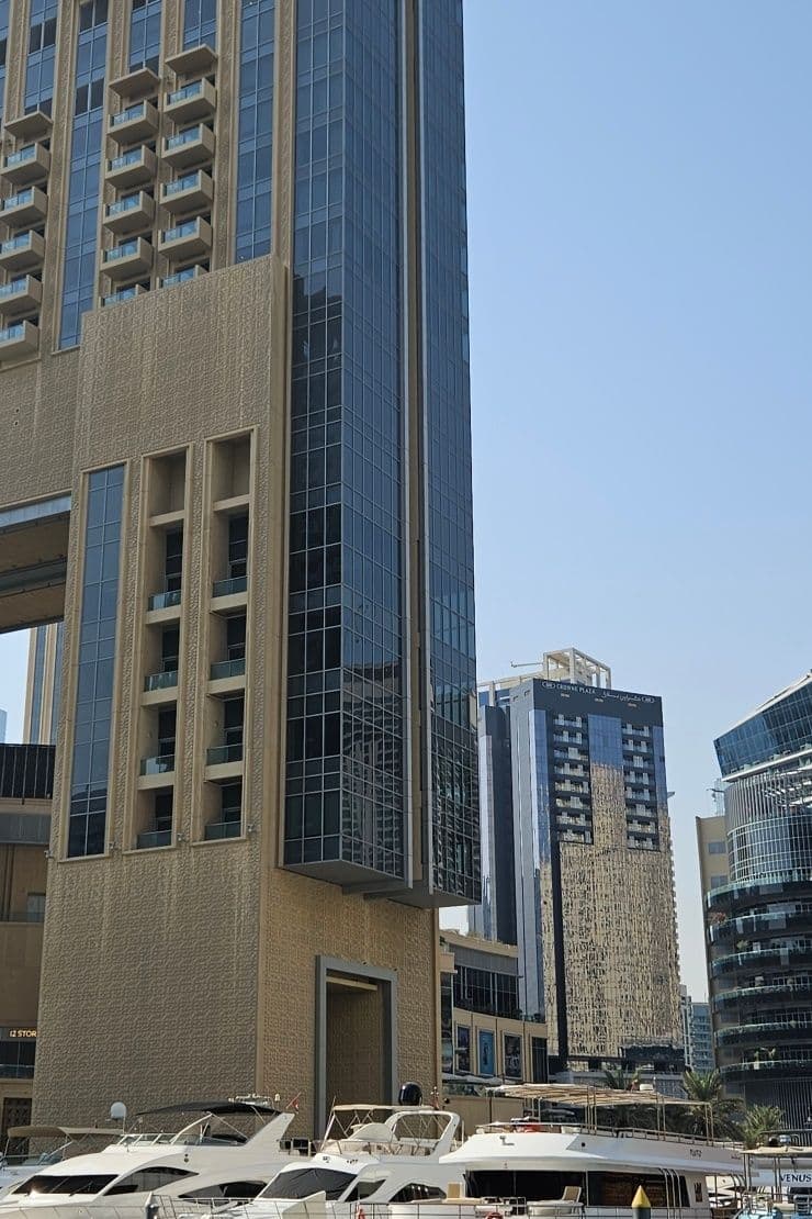 Extreme Waterfront Offices