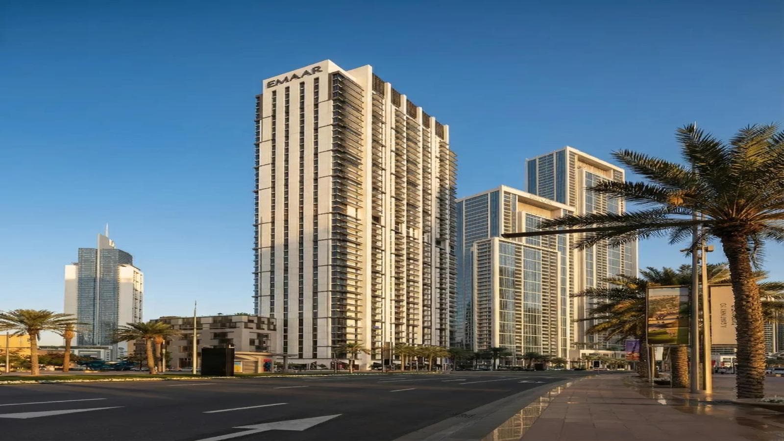 Burj Crown